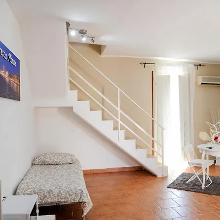 Tresca House * Bari